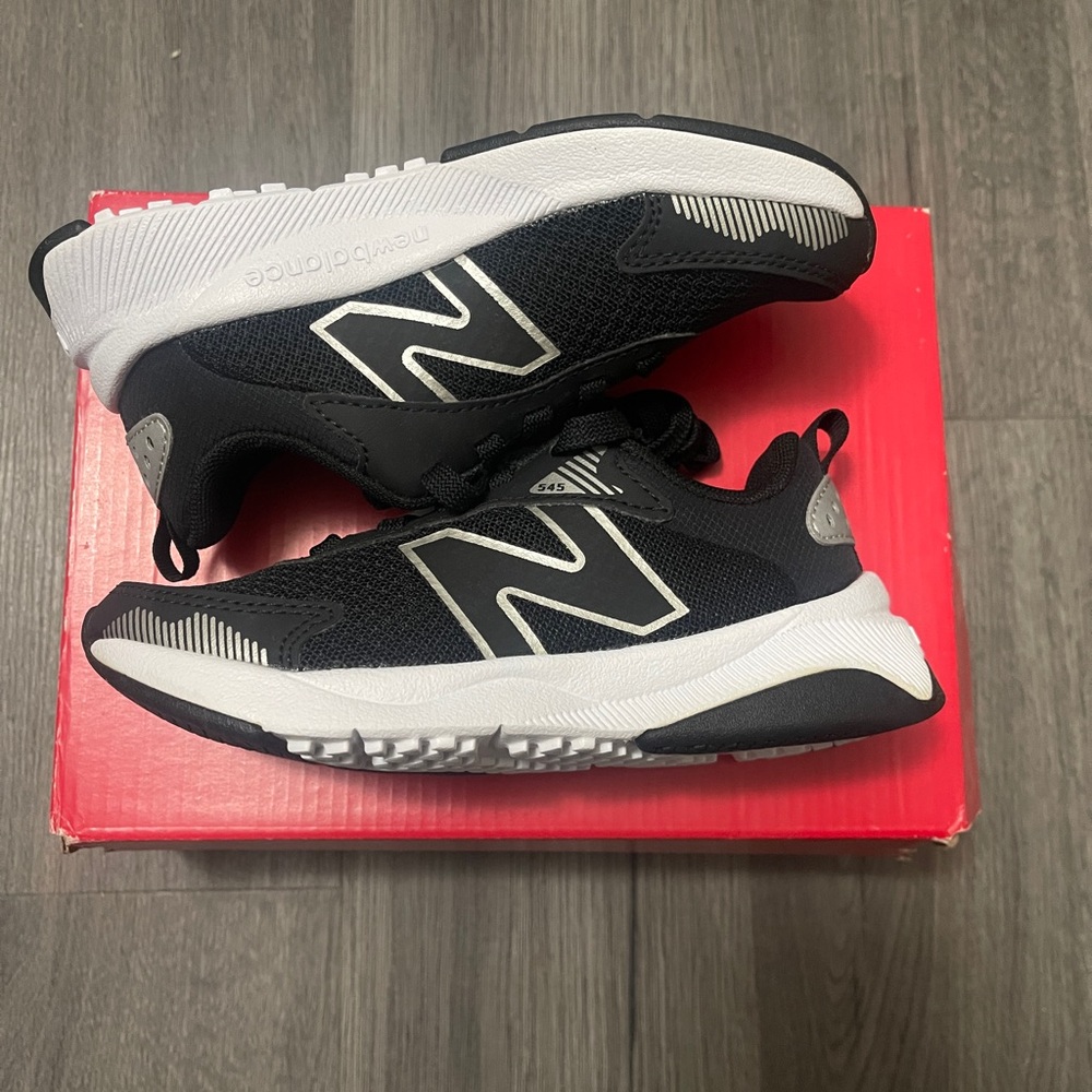 New Balance 545 V1 Lace Up Running Sneakers - Boy's Size 11 - PK545BO1 - New - Picture 6 of 7